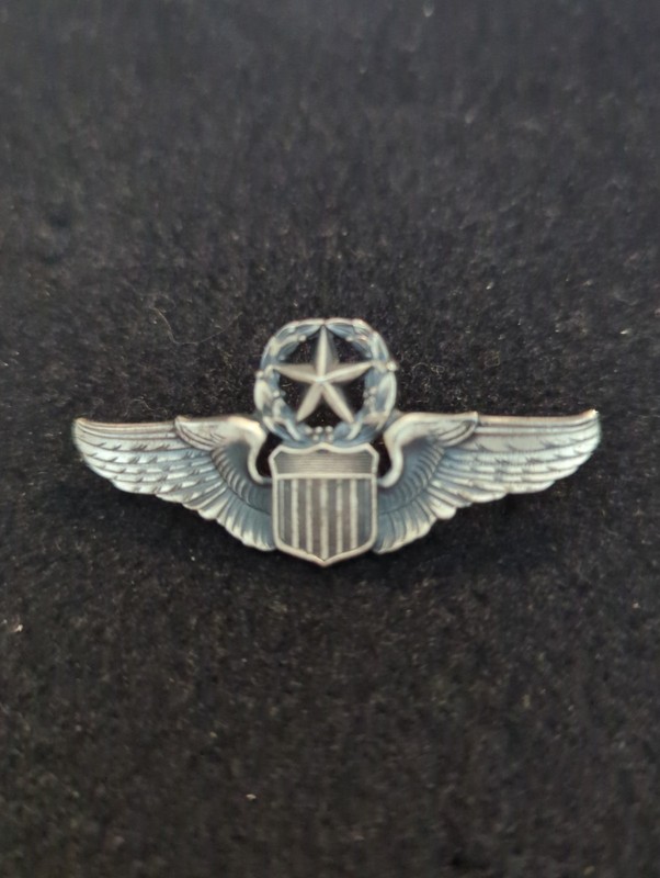 Vintage US Air Force Master Pilot Wings Marked 1/20 Vietnam Silver Filled G23