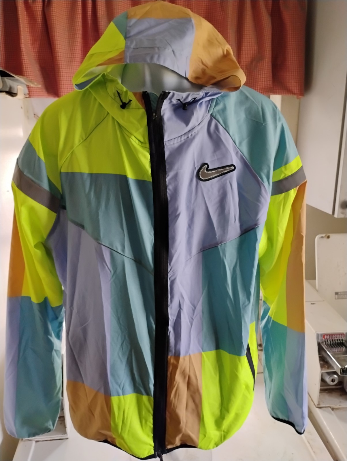 Nike Windrunner Wild Run Running Jacket CK0683-424 Men’s Large Colorblock