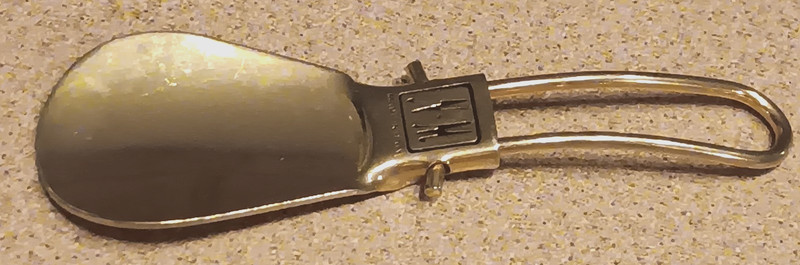 Vintage folding pocket Nieman Marcus Shoehorn Made in Italy    $ no reserve $