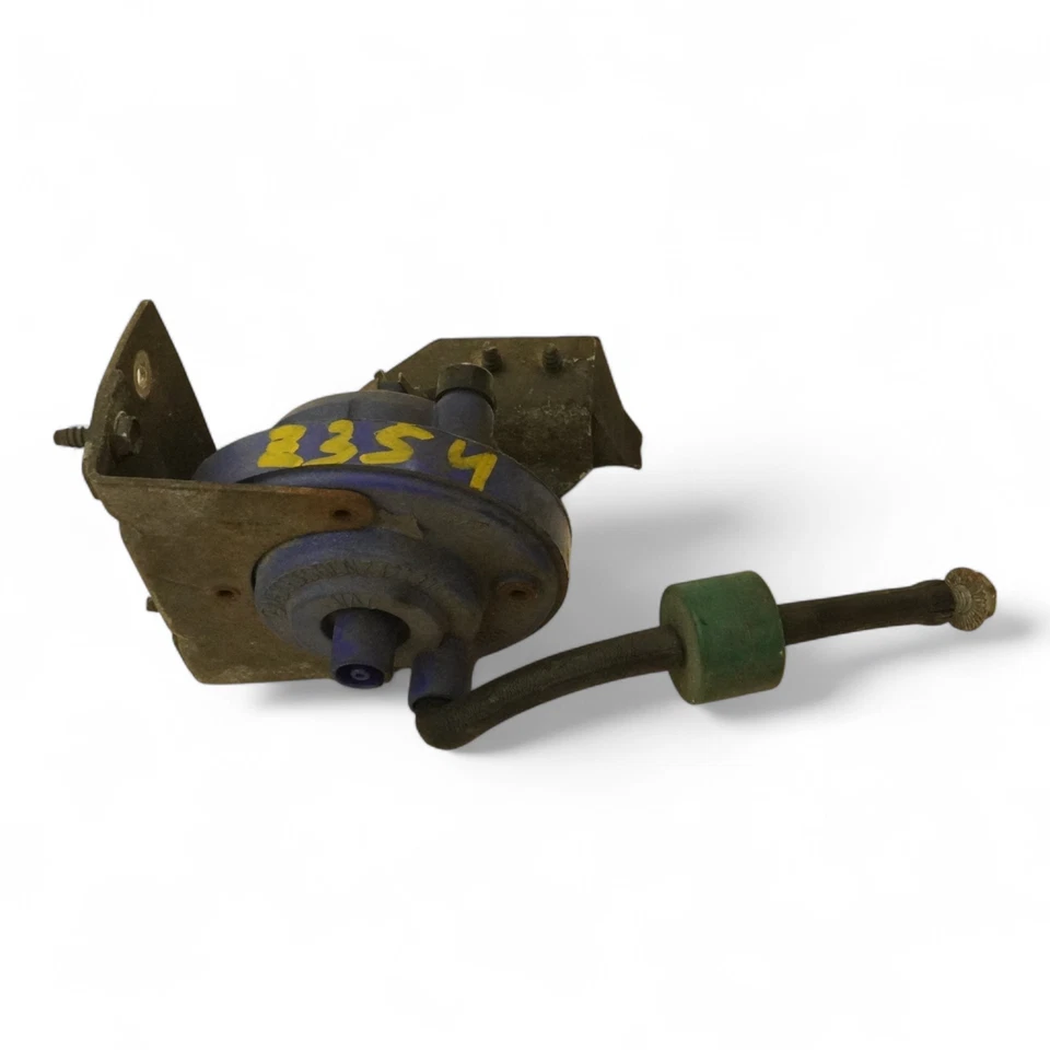 Válvula convertidor de presión de vacío 77-85 Mercedes 300D 300Td W123 1233001133 Foto 3 de 4