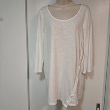 Pure Jill Size Medium White Asymmetric Button Tunic Top Comfy Soft Slub Knit
