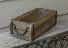 NEW with Antique Look BRICK MOLD WOOD BOX -  Primitive Style Re-Purposed Wood