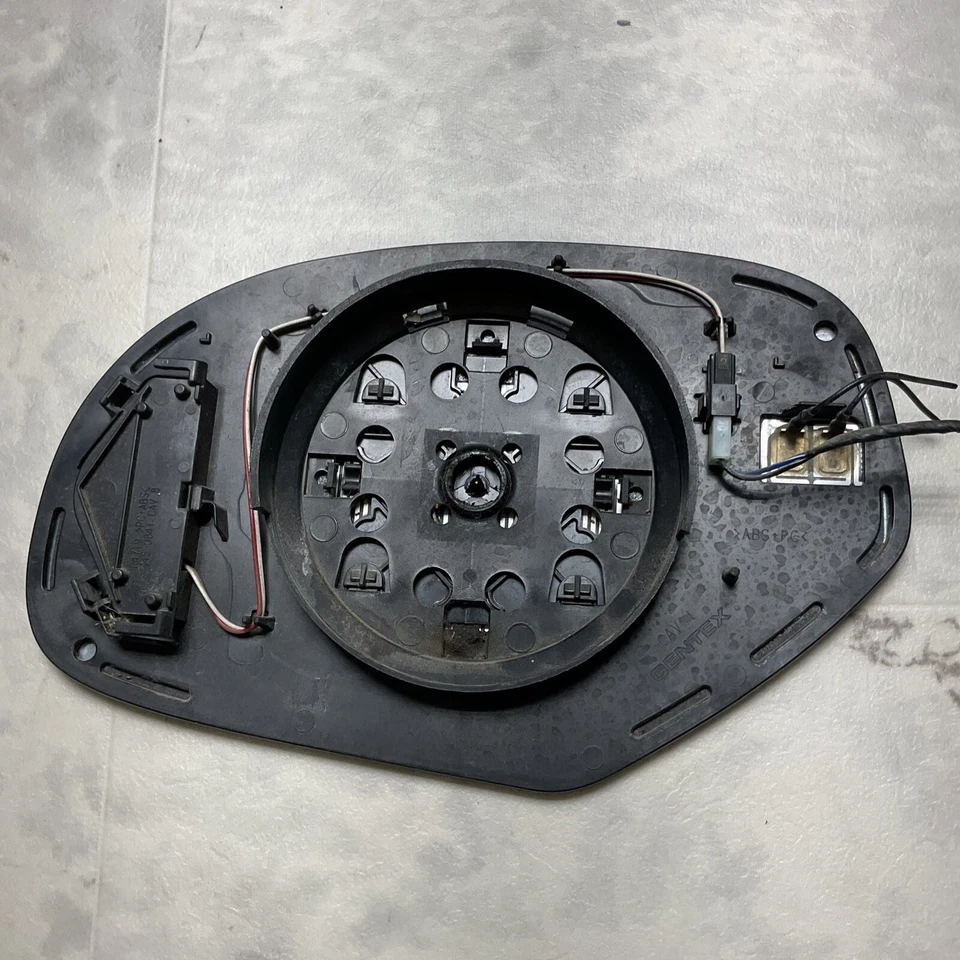 2012 GM CADILLAC ESCALADE SUV ESV EXT OEM PASSENGER RH TURN SIGNAL MIRROR GLASS - Image 4 of 4