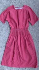Vintage Laura Michelle Women's size 10 Pink Short Sleeve Dress