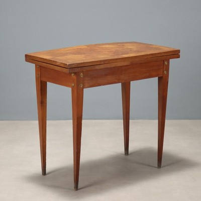 Antiker Directoire Tisch Kirschholz Italien des XIX Jhs Originell