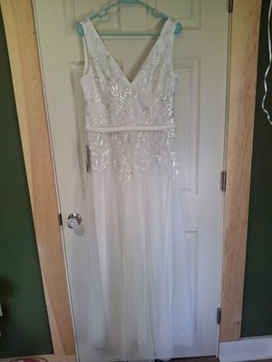Ever-Pretty Women's V-Neck Tulle Lace Appliqué A-Line Wedding Dress, US Size 12