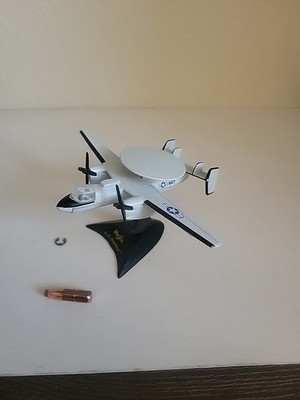 Maisto Aircraft E-2C Hawkeye Satellite Navy Plane MISSING LANDING GEAR 