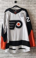 Claude Giroux Cards and Autograph Memorabilia Guide 9