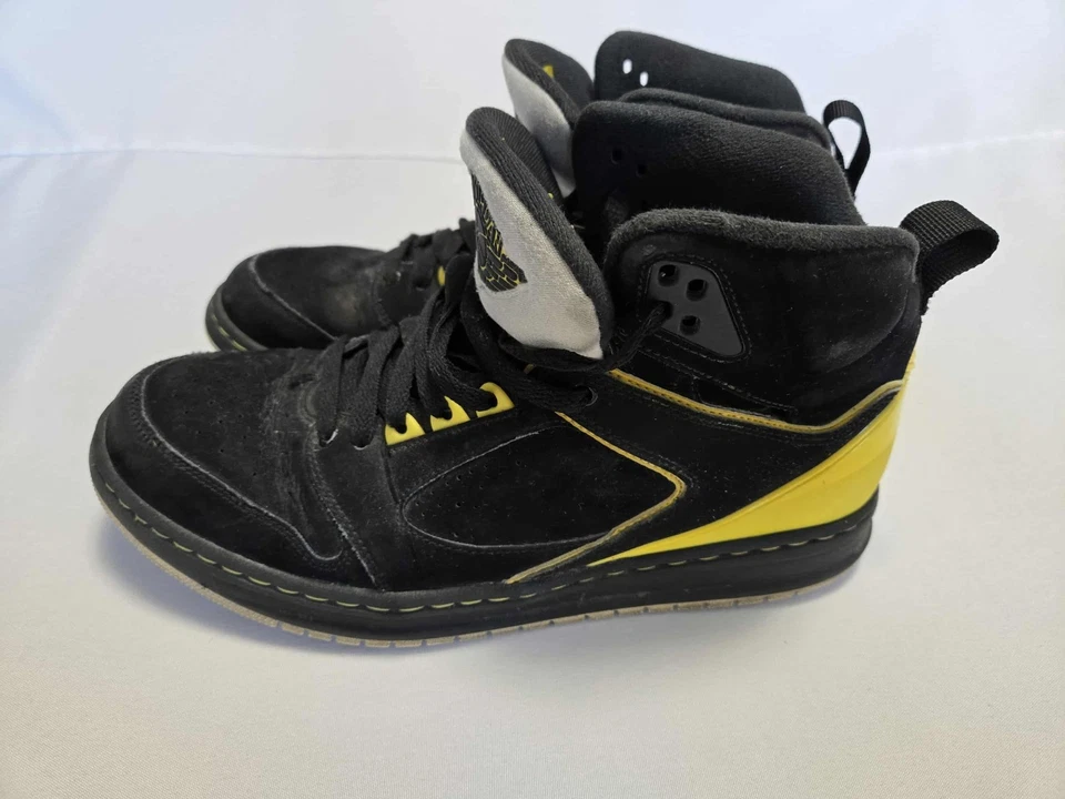 Hombres Nike Air Jordan Sixty Club AMARILLO/NEGRO 535790-050 Retro 2012 Talla 10 EE. UU. Foto 3 de 4