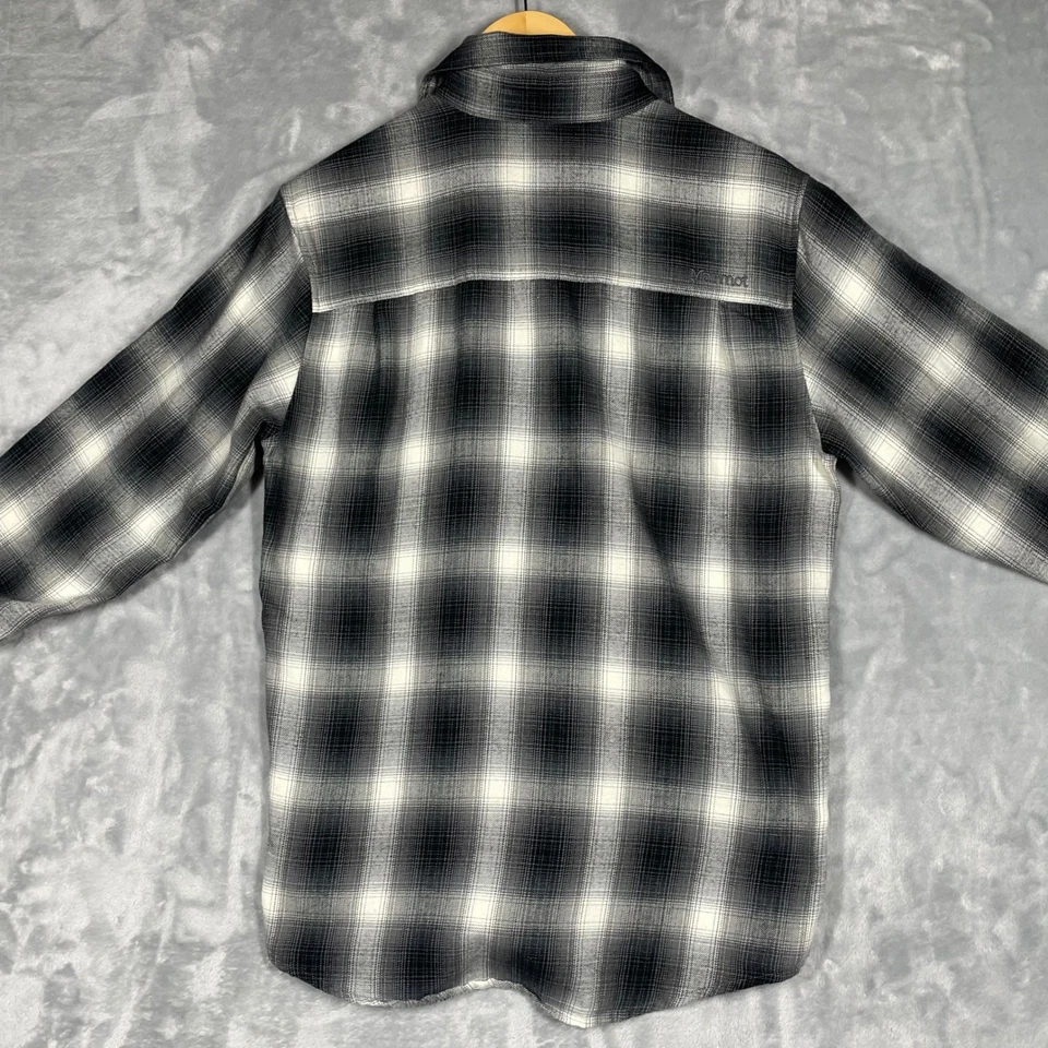 Camisa de franela a cuadros Marmot manga larga abotonada informal exterior para hombre pequeña Foto 4 de 4