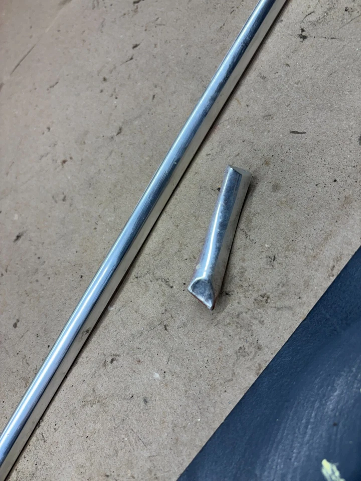 1961 66 1965 FORD TRUCK F100 F250 F350 M100 CUSTOM CAB DASH TRIM MOLDING PAIR OE - Image 3 of 4