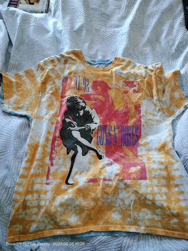 -92 Guns N Roses Illusion Tour All Over Liquid B 1990s vintage concert t-shirt, vintage, single stitch, B+ condition