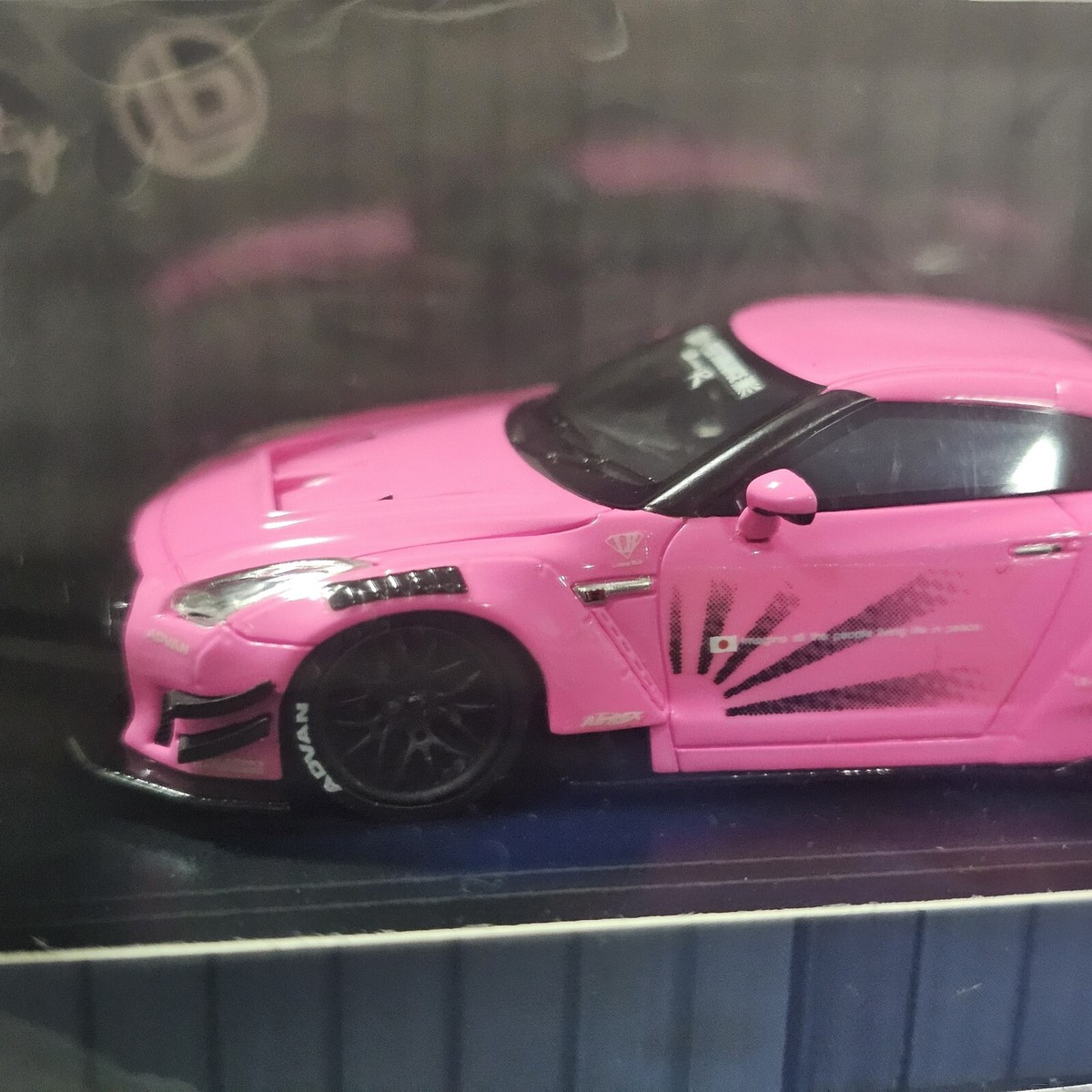 Impossible Perfect LB-WORKS Nissan GT-R R35 Ver 2 LBWK Resin Shock
