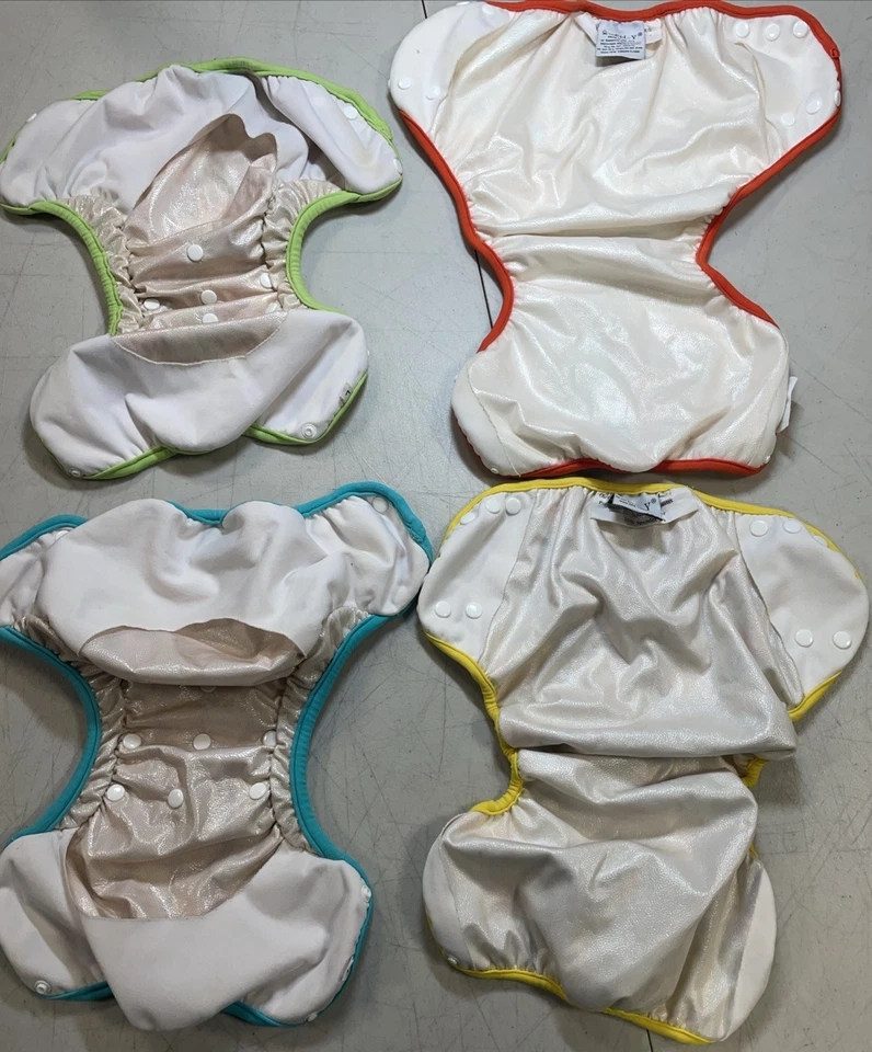 4 Gen-Y Cloth Covers 3 Large & 1 X Large   All Are Adjustable - Image 3 of 4