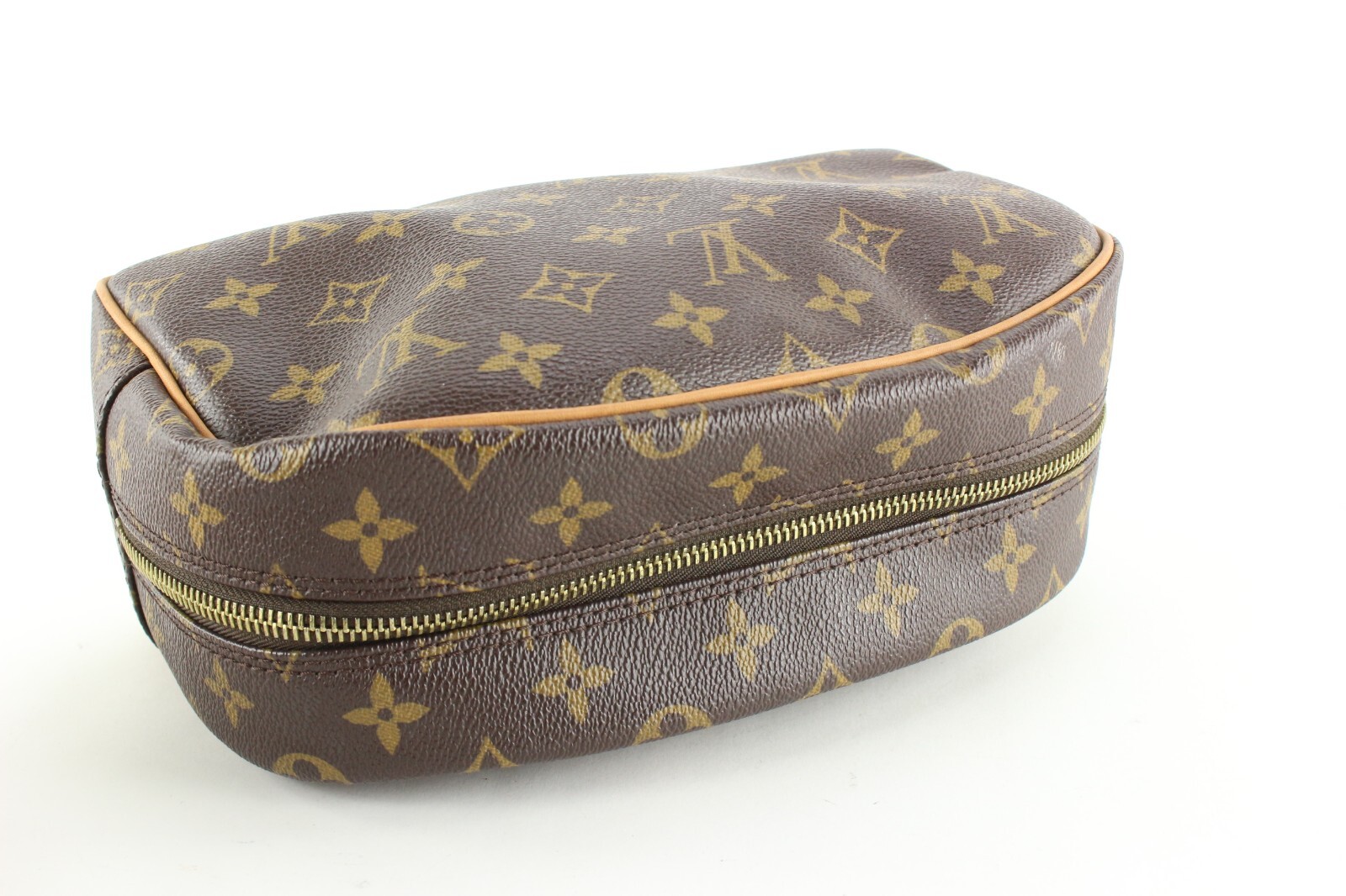 LOUIS VUITTON Monogram Toiletry Bag 25 1301466