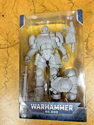 McFarlane Toys Figure - Warhammer 40,000 S4 - SPACE MARINE REIVER (Artist Proof)