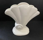 Vintage Red Wing Pottery Shell Vase White USA 899