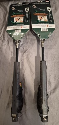 Set of 2 Bear-B-Que spatula brand new  16'' long black bears on handles