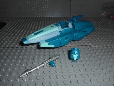 Transformers Blurr & Hyperfire Complete Titans Return Deluxe Class