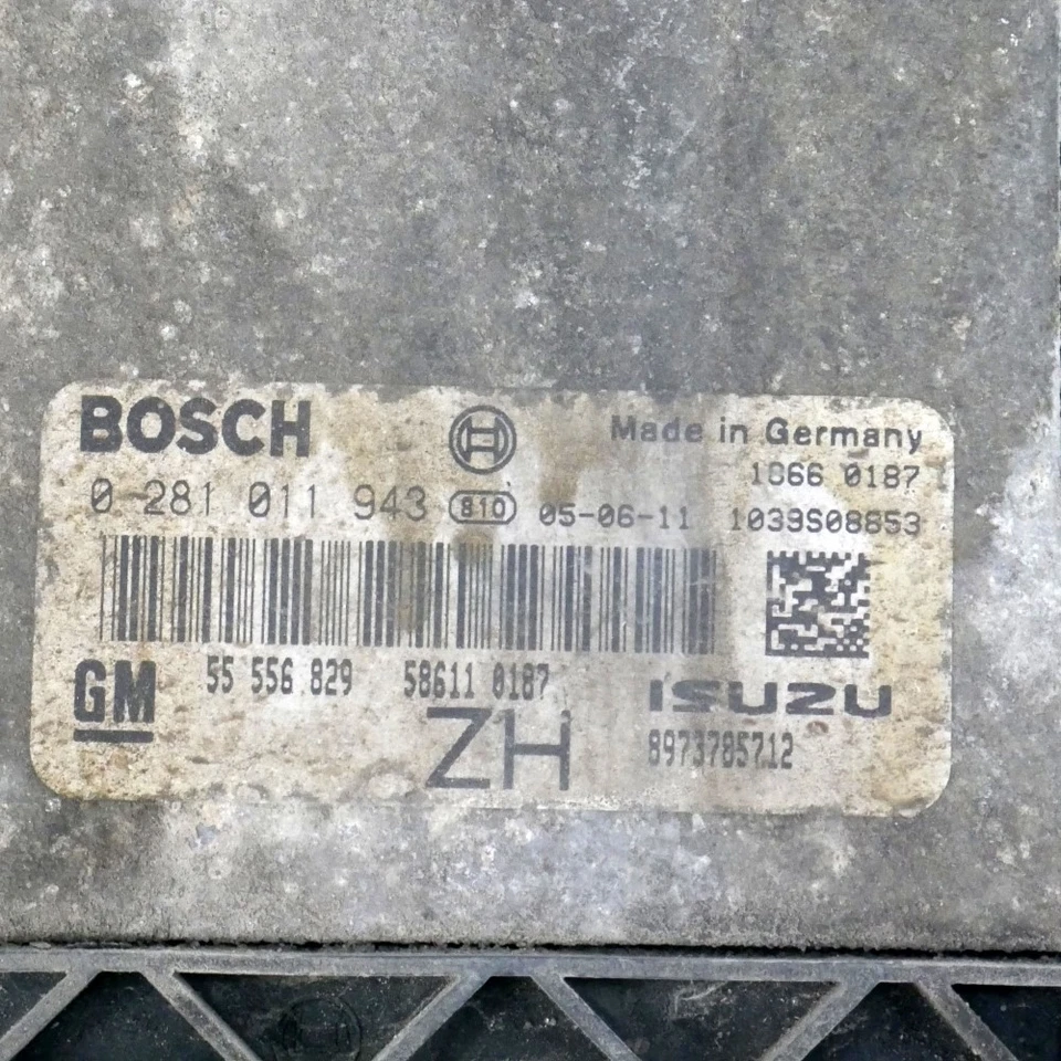 Computer motore Opel Astra H (A04), OEM 55556829 - Immagine 2 di 2