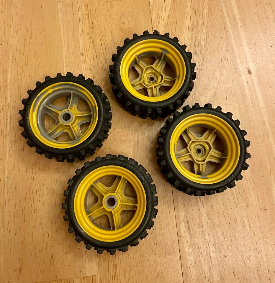 Nikko Porsche 959 Offroad Wheels & Tires Set 1/12 - Rarität Vintage - Bild 2 von 2