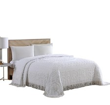 Elegant White Medallion Chenille Bedspread for Queen Size Beds