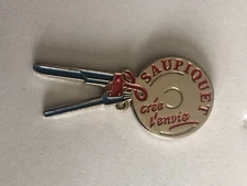 03 - Pin's KITCHEN UTENSIL CAN OPENER SAUPIQUET