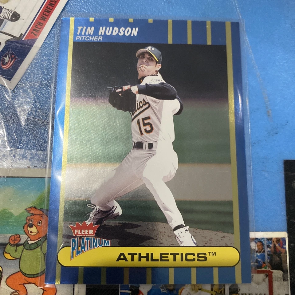 Tim Hudson 2003/100 Fleer acabado platino lámina azul A's 100/100 Foto 2 de 4