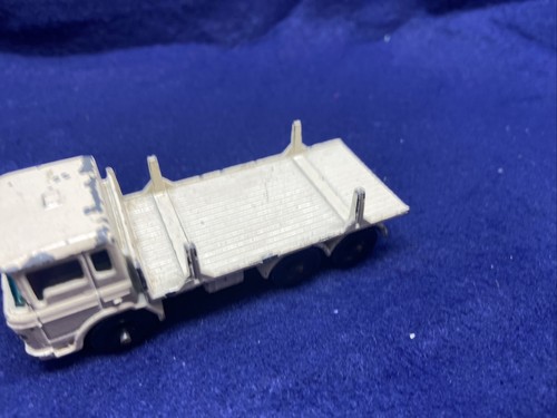 Vintage Matchbox No 58 DAF Girder Truck 1968 Lesney England - white toy truck - Picture 3 of 24
