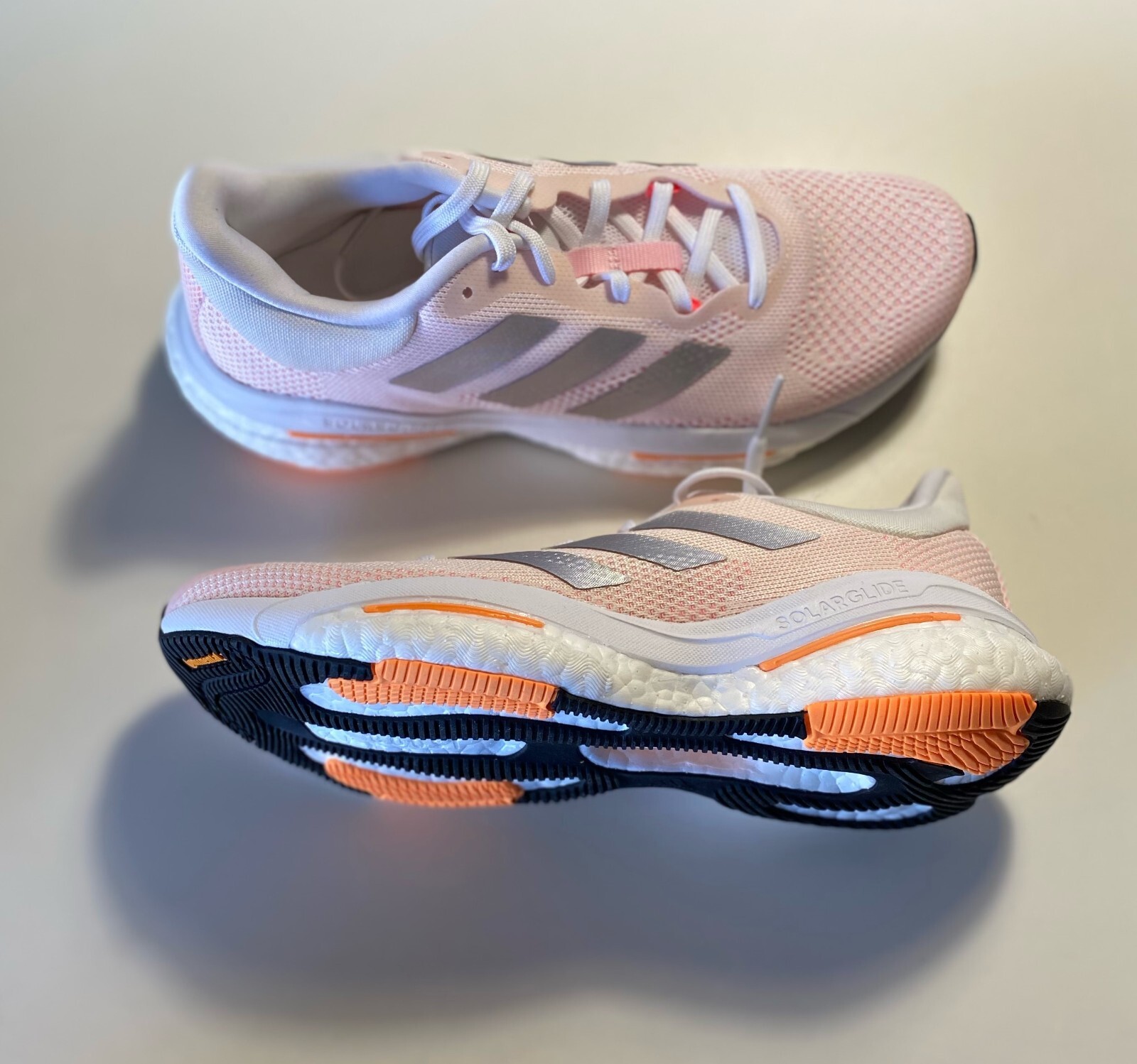 SAOLA Adidas SOLAR GLIDE 5 scarpe da corsa donna white