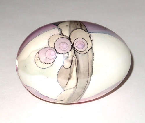 Frederick Frances Hand-Painted Porcelain Egg Ornament, Abstract, Signed 1986 - Picture 3 of 5