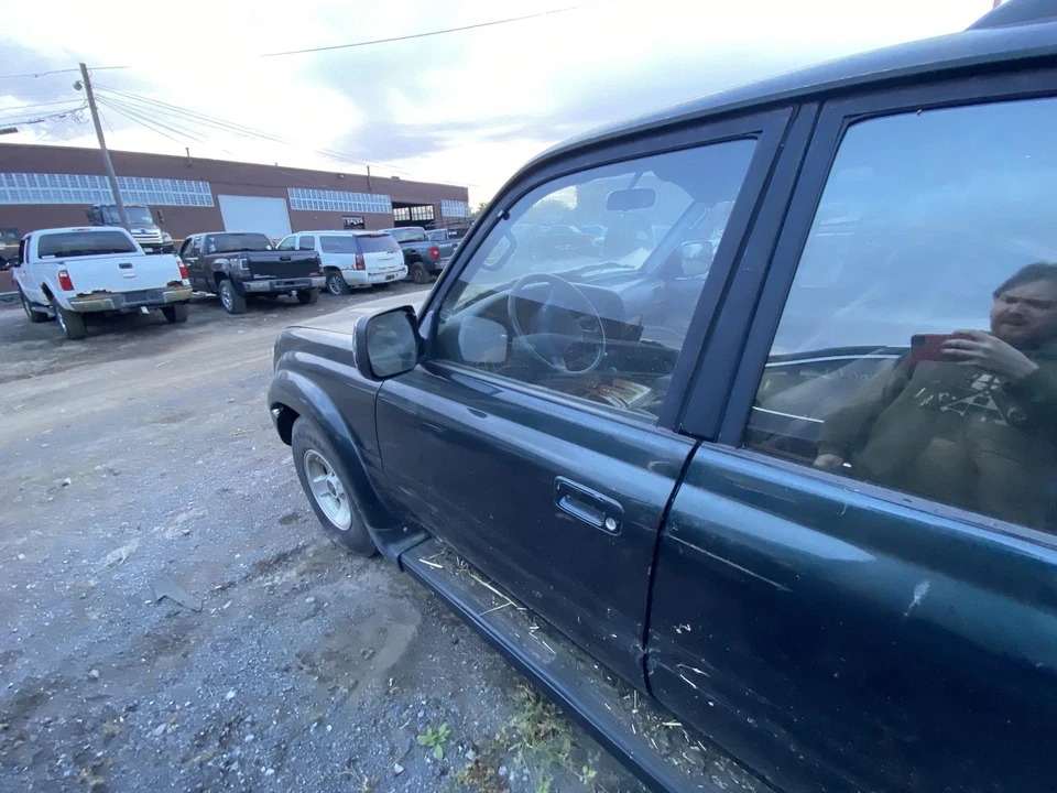 (仅限本地提货)91 92 93 94 95 96 97 98 丰田 Land CRUISER 左前门 — 第 3/4 张图片