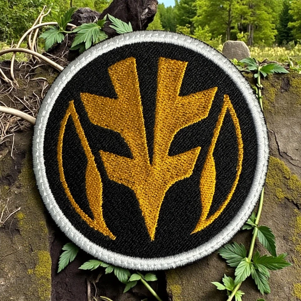 Power Ranger White Ranger Coin Logo Embroidered Patch 3.5" X 3.5"- 5" X 5" - Image 2 of 4