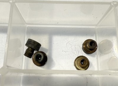 97.5 Mikuni Slot Head Style Main Jets #97.5 Large Round W/ Float Pins
