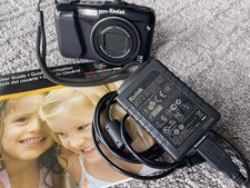 Kodak EasyShare Z950 12MP 10X Zoom w/charger + Lexar 2GB SD Card + User Guide