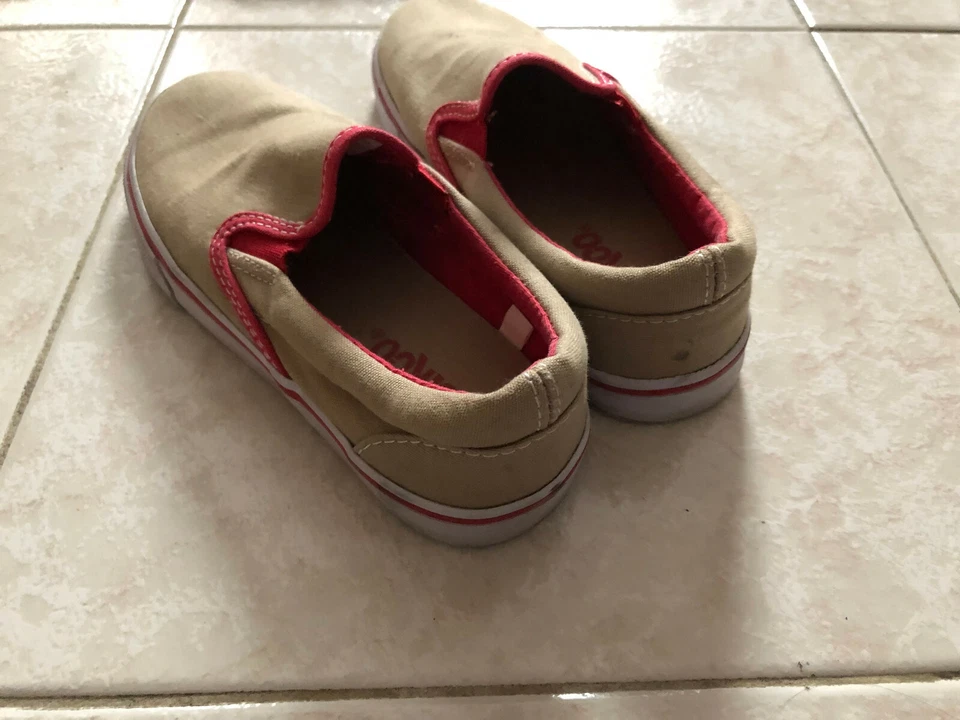 Zapatillas deportivas Circo Boys color tostado/beige talla 1 de lona sin cordones Foto 3 de 4