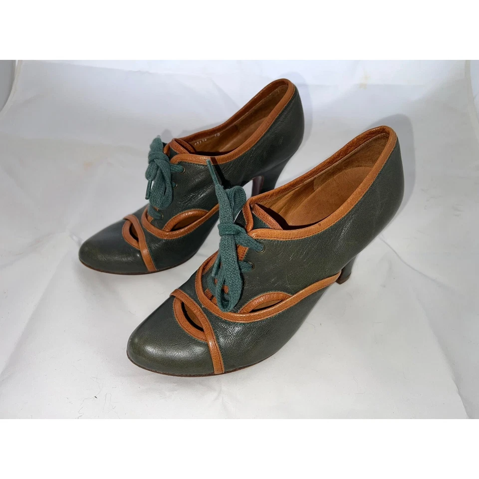 Zapatos de tacón de cuero Chie Mihara verdes con cordones estilo Oxford para mujer EU 38 US 7.5/8 Foto 3 de 4