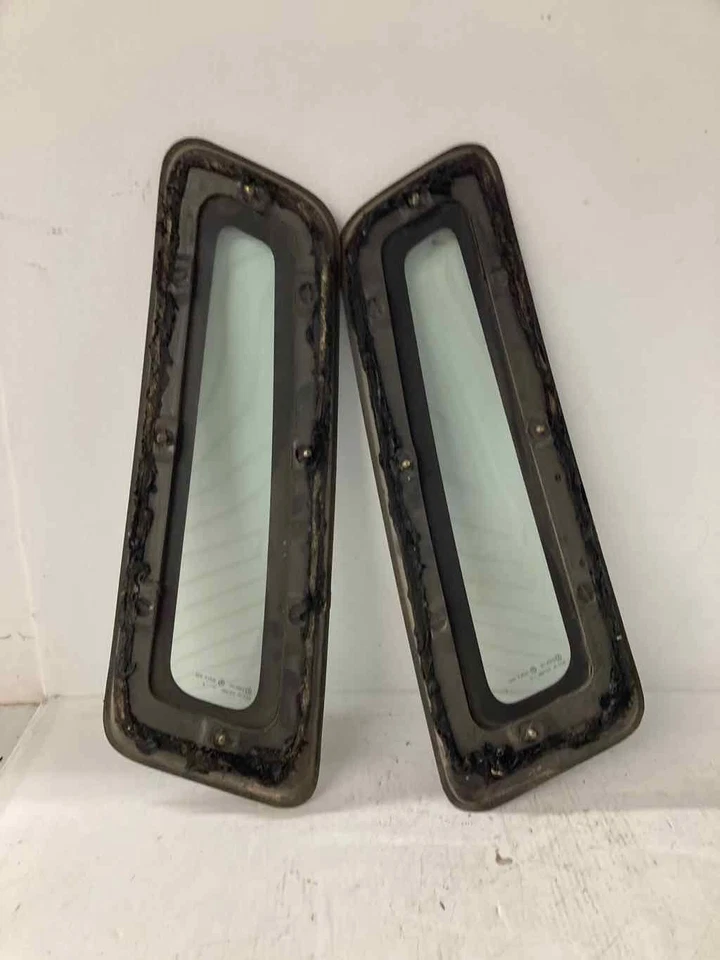 Lincoln Town Car 1992 cuarto trasero de vidrio serie Cartier OEM LH y RH juego de 2 Foto 4 de 4