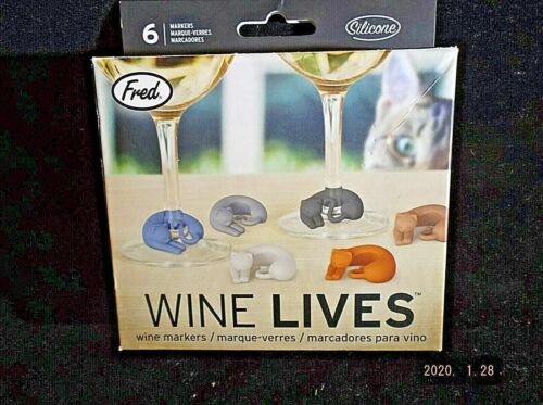 Fred Wine Lives Kitty Cat Wine Markers Set of 6 Multi-Color Glass Markers NEW
