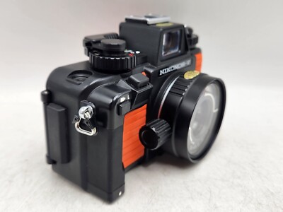 NIKONOS-V フィルムカメラ ニコン Nikon Nikonos V / Nikkor 35mm F2.5 水中フィルムカメラ