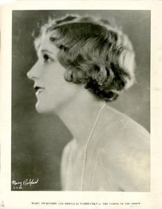 MARY PICKFORD IN "TAMING OF THE SHREW" ORIGINAL PORTRAIT PHOTO 04142026-6