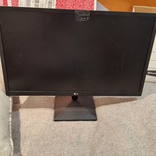LG - 24ML44B-B 24" Widescreen With Stand And Cables