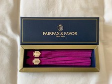Par de borlas de gamuza fucsia Fairfax & Favor