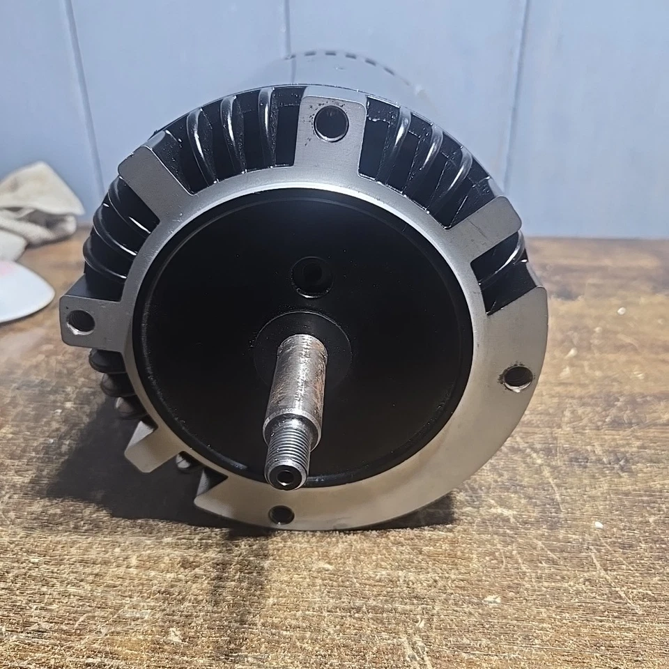 B228SE C-Face Pool Motor 1HP Single Speed 3450 RPM 1 Service Factor U56J Frame - Image 3 of 4