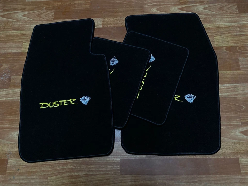 Juego de 4 alfombrillas negras para plumero plymouth 1970-76 Foto 3 de 4