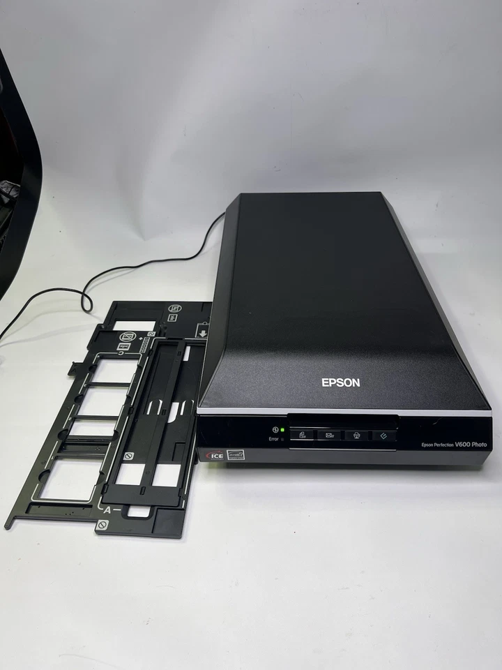 Epson Perfection V600 Photo Document Scanner Works - Image 2 of 4