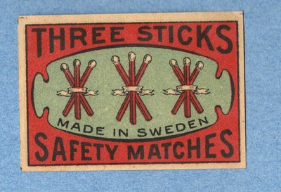MATCHBOX ETIKETTEN SWEDEN - Three Sticks, blue background, export - **mint