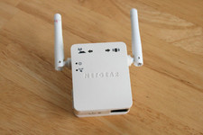 NETGEAR UNIVERSAL WIFI RANGE EXTENDER WN3000RPv3   Free Shipping