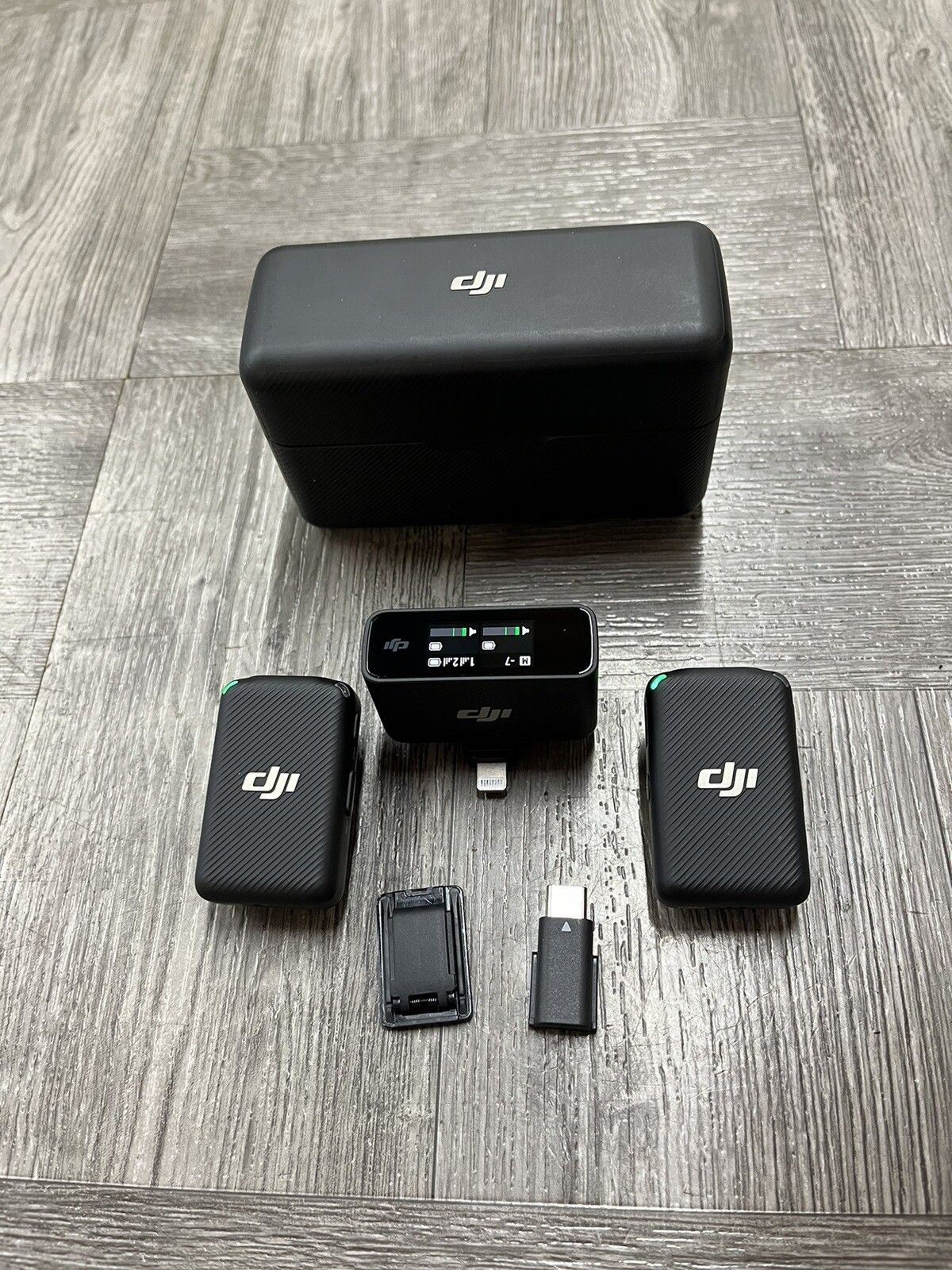 DJI ASB01 Wireless Lavalier Microphone Kit