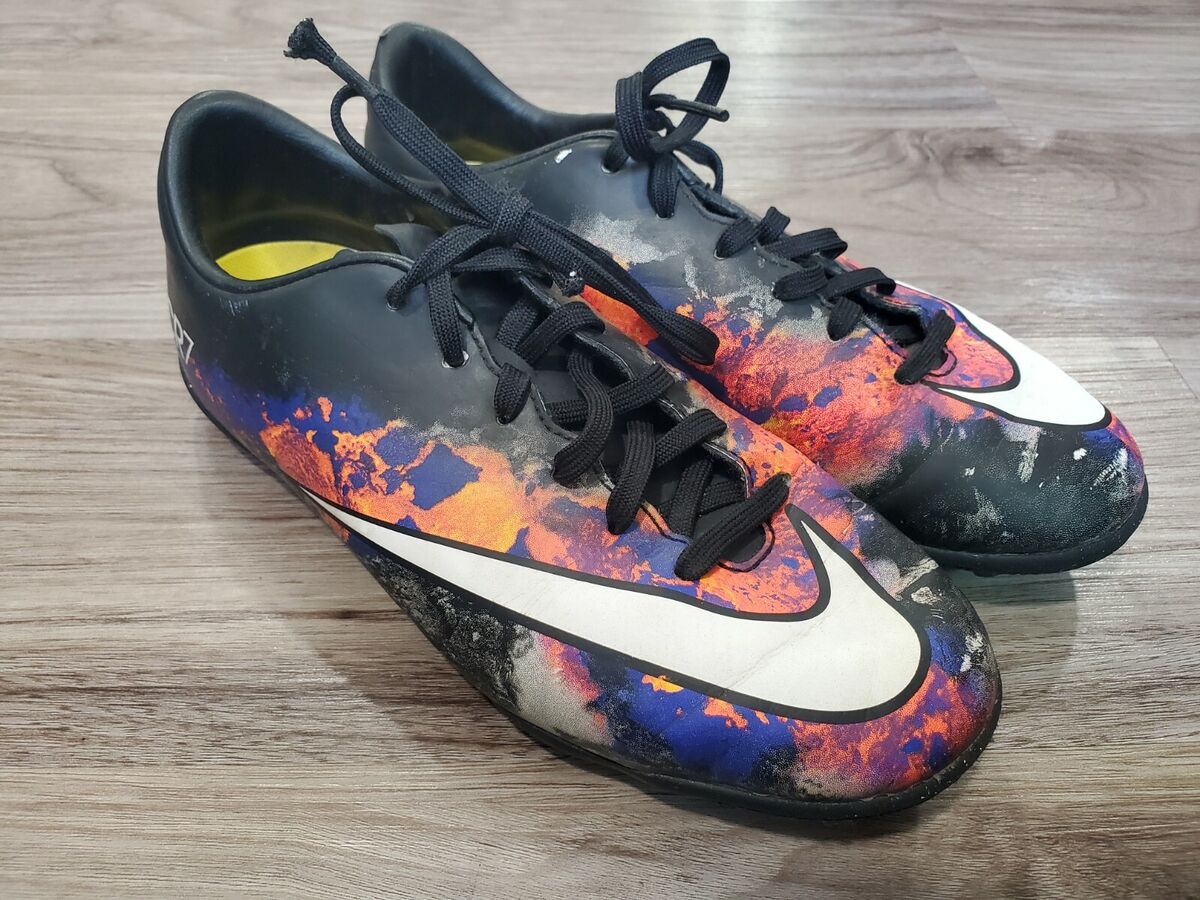 Nike Mercurial Victory V CR7 TF Turf Soccer Futbol Shoes Nike Mercurial Victory V CR7 TF Turf Soccer Futbol Shoes